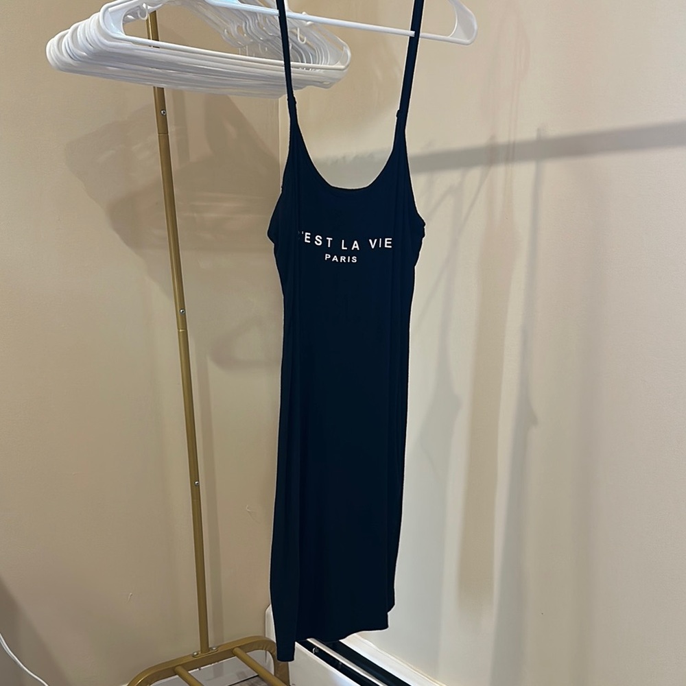 Black Sleeveless Dress